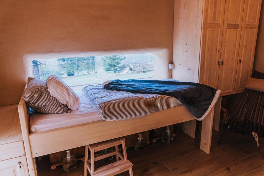 Apartmán Sleeping With Bees - Tourist Farm Muha Grosuplje Exteriér fotografie